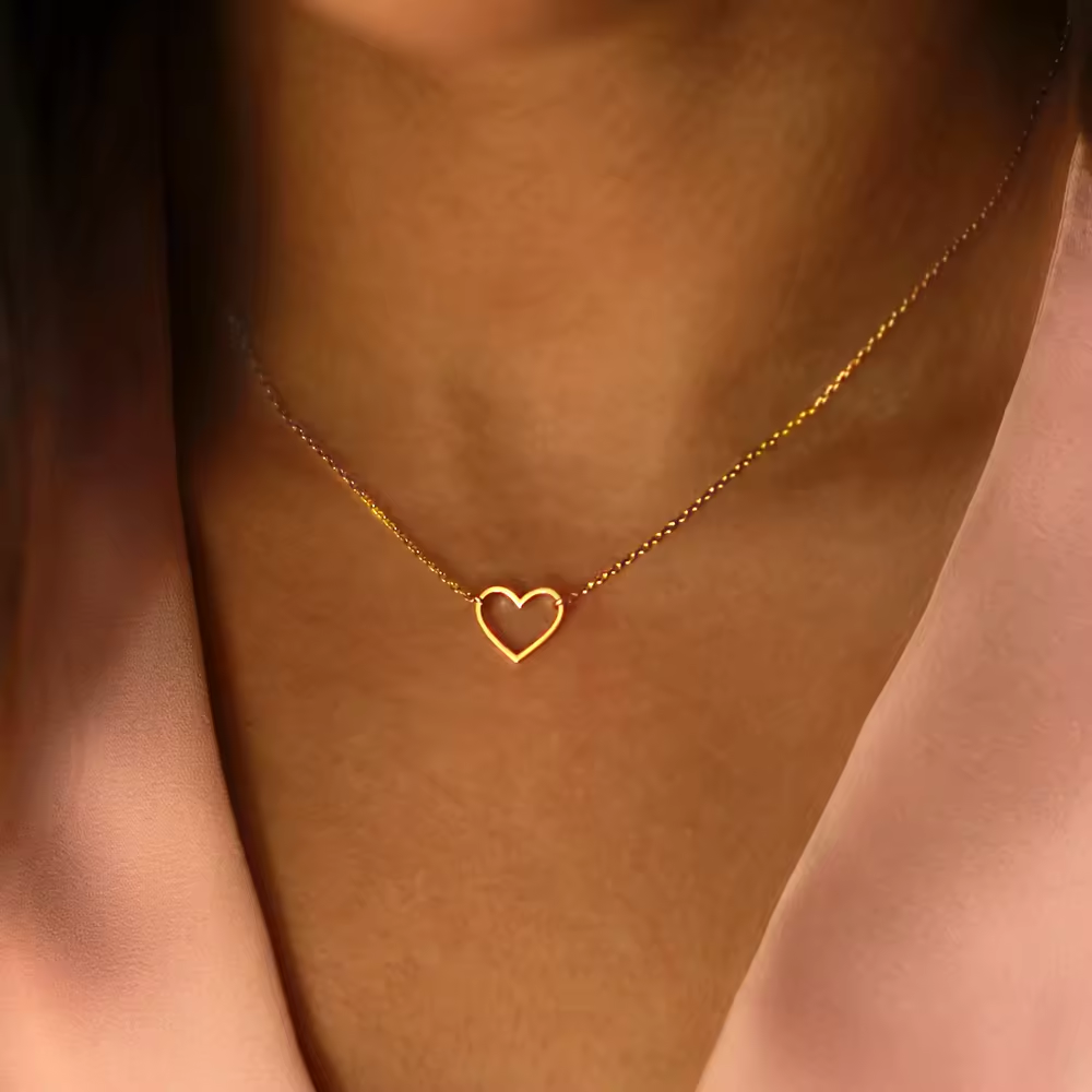 Céleste Paris Céleste Necklace Dainty Heart 18K Gold