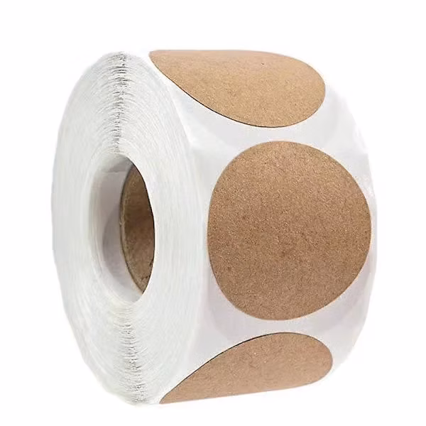 2 ruller naturlige brune kraftpapirklistremerker (500 per rull) runde tomme klistremerker