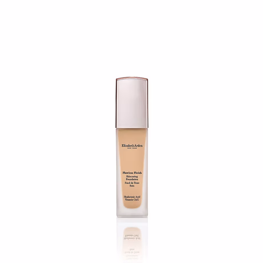 Elizabeth Arden Flawless Finish Skincaring Foundation 130W