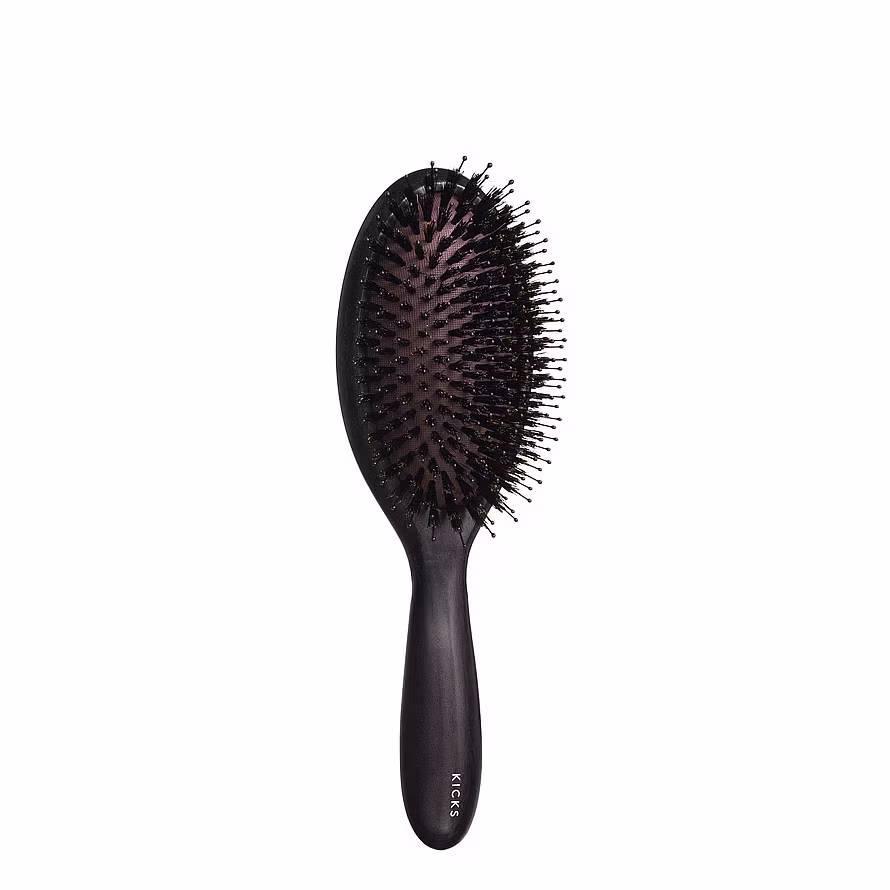 Kicks Beauty Glow Brush