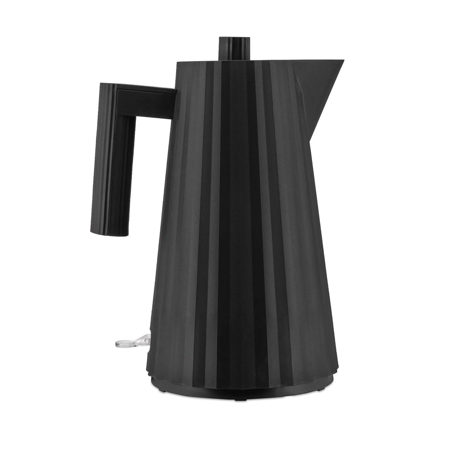 Alessi Alessi - Plissé Electric Water-Kettle Black - Vannkokere - Michele De Lucchi - Svart - Plast