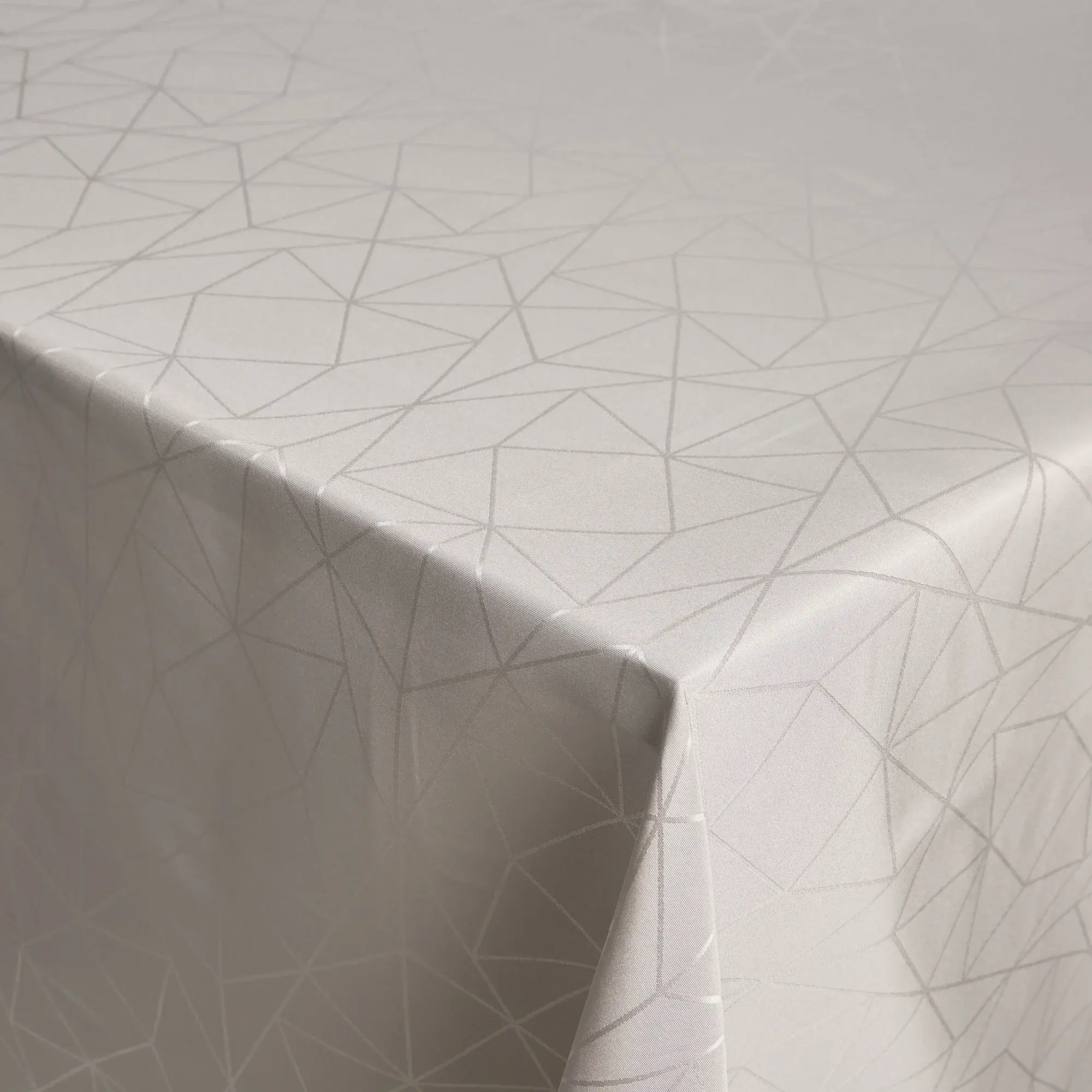 Nordstrand Home Bordduk - 140x220 cm - Jacquard duk med geometrisk mønster - Sandfarget - Eksklusiv festduk