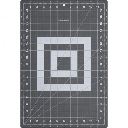 Fiskars Skjæreplate, A3 30x45 cm, 1 stk.