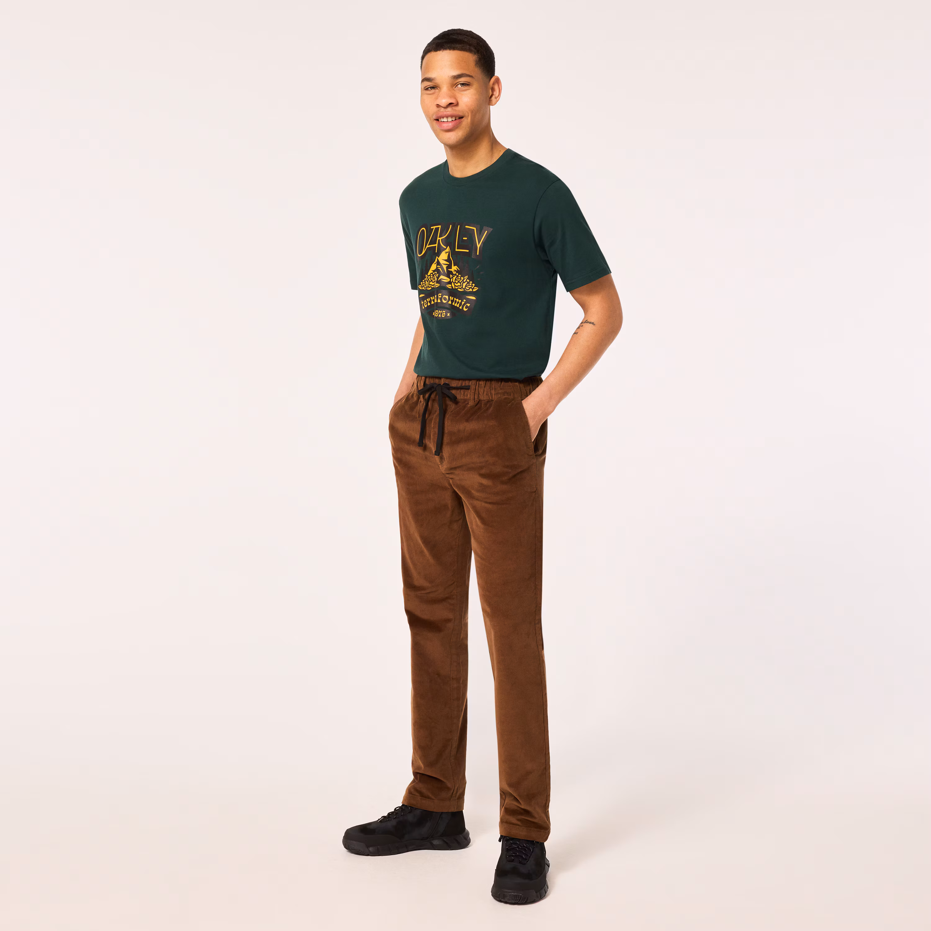 Oakley Oakley Mann Roam Commuter Corduroy Pant