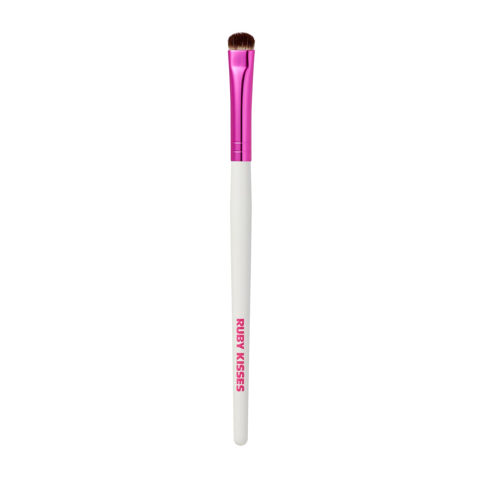 KISS RK Makeup Brush - C-Curve Eyeshadow