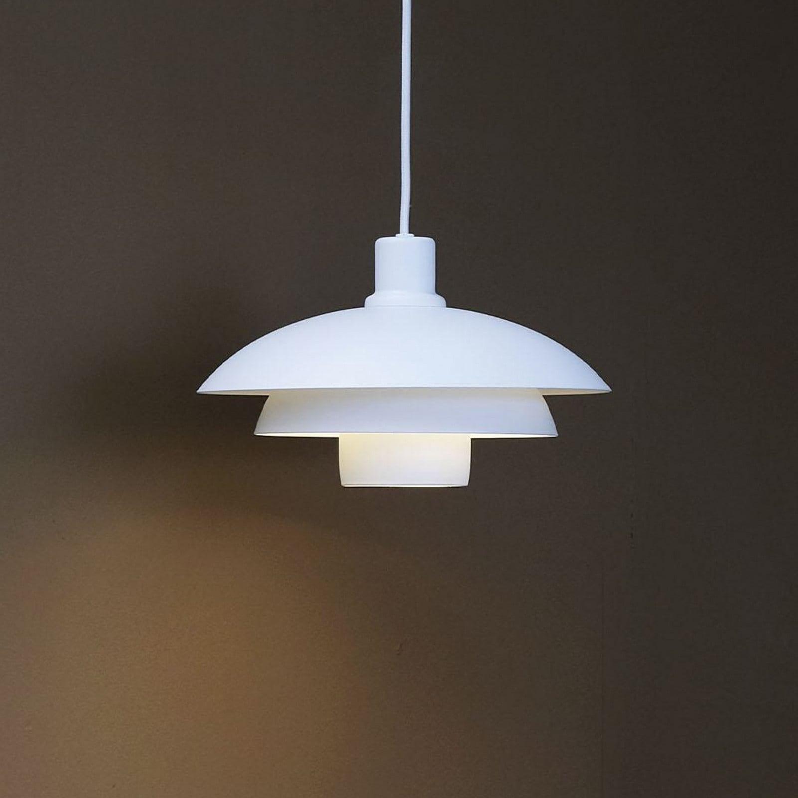 Dyberg Larsen Morph pendellampe Ø30 hvit Dyberg Larsen - Stue - Design - Metall - Med skjerm