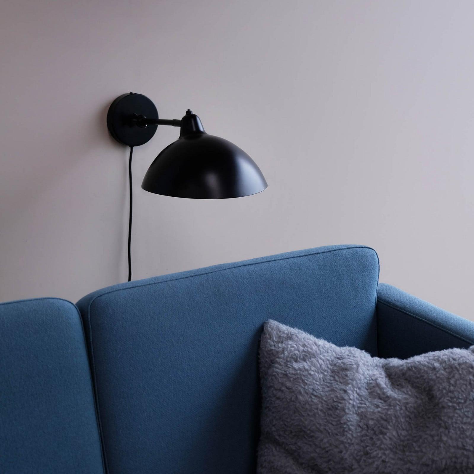 Dyberg Larsen Futura vegglampe svart, 40W, kabel, metall Dyberg Larsen - Stue - Design - Med skjerm