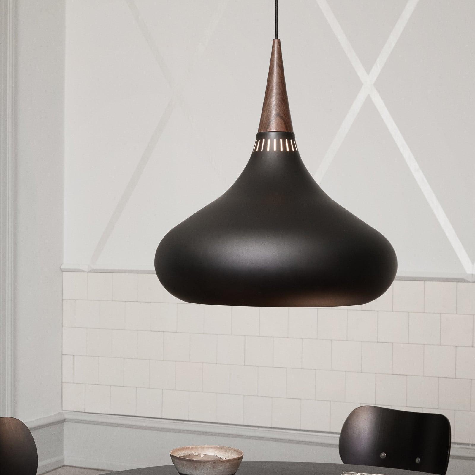 FRITZ HANSEN Orient Schwarz P3 pendellampe – FRITZ HANSEN Orient P3 - Stue - Design - Metall - Med en lyskilde