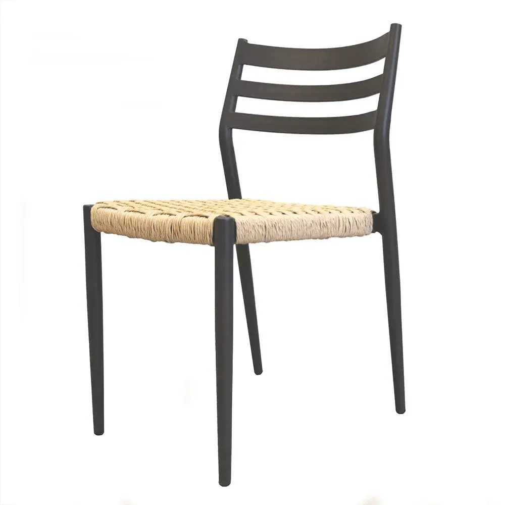 Libo Libo, Dalby spisestol Black
